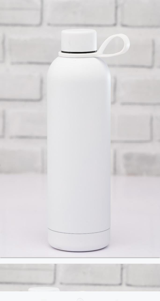750ml white skin feel flask